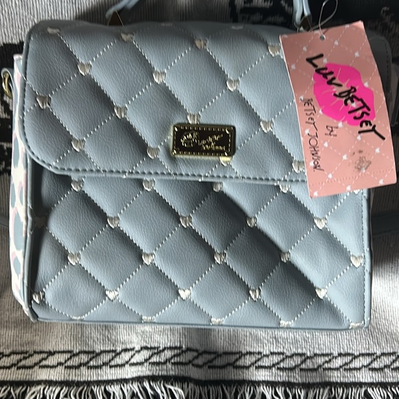 BETSEY JOHNSON  PURSE  NWT Gray/White with little white hearts, - Picture 2 of 7